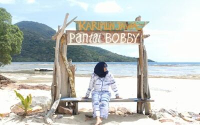 Pantai Bobby Karimunjawa, Destinasi Wisata Populer