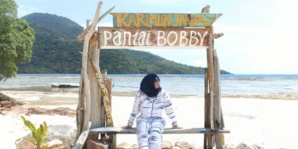 pantai bobby karimunjawa
